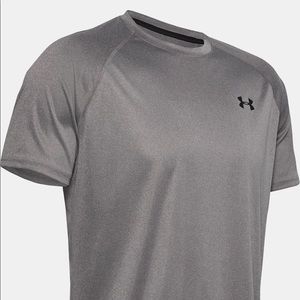 Under Armour Men’s Velocity 2.0 shirt Gray Size M